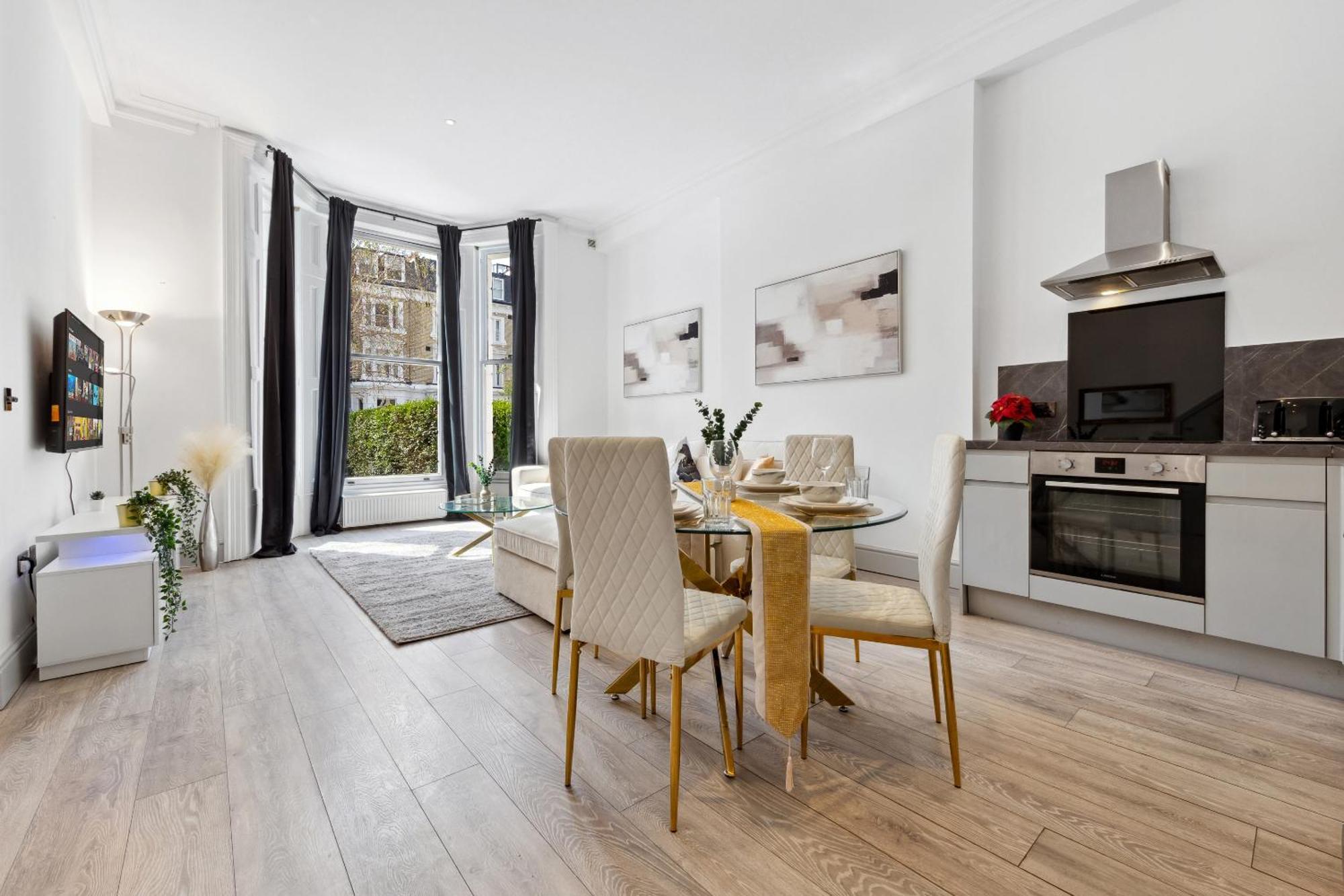 Minimalist Luxe 2br Designer Retreat In Prime Kensington For 6 Next To Station Harrods * London